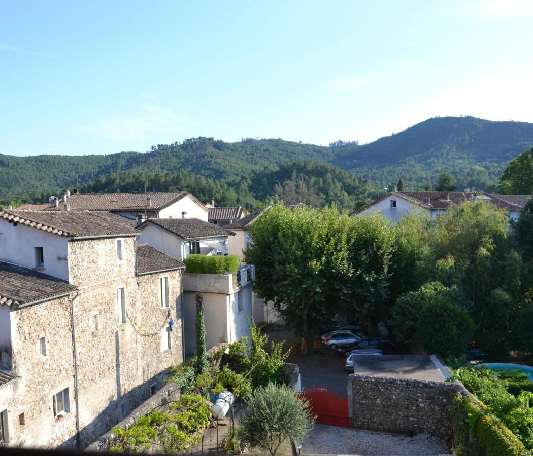 Vista Cevenol: Appartement 2 Chambres Saint-Jean-du-Gard Exterior foto